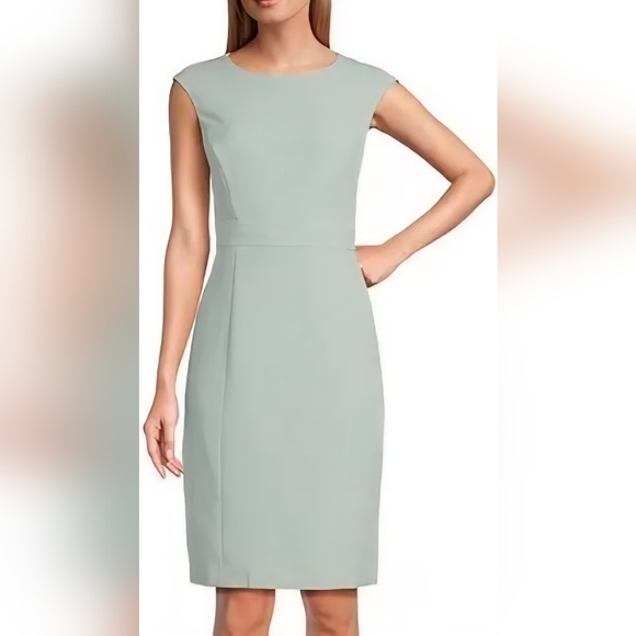Kasper Dresses & Skirts - NWOT Kasper Mint Green Crepe Sheath